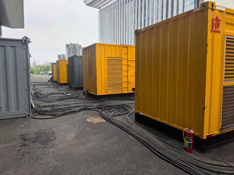 张湾不同季节柴油发电机组保养有哪些注意事项?