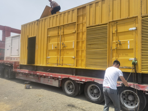 张湾除了负载情况和发动机维护,还有哪些因素会影响 200kw 柴油发电机的油耗?