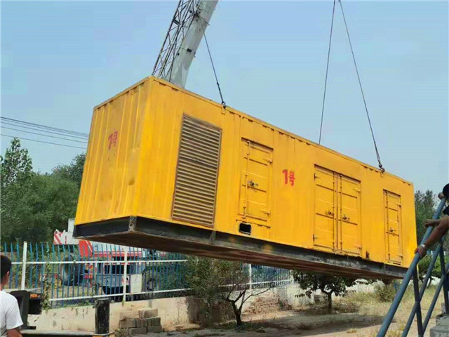 张湾300KW柴油发电机组油耗是多少?